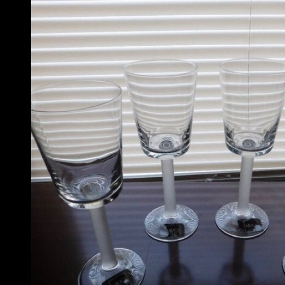 -MIKASA WATER GOBLETS OVERTURE SATIN SET 3
